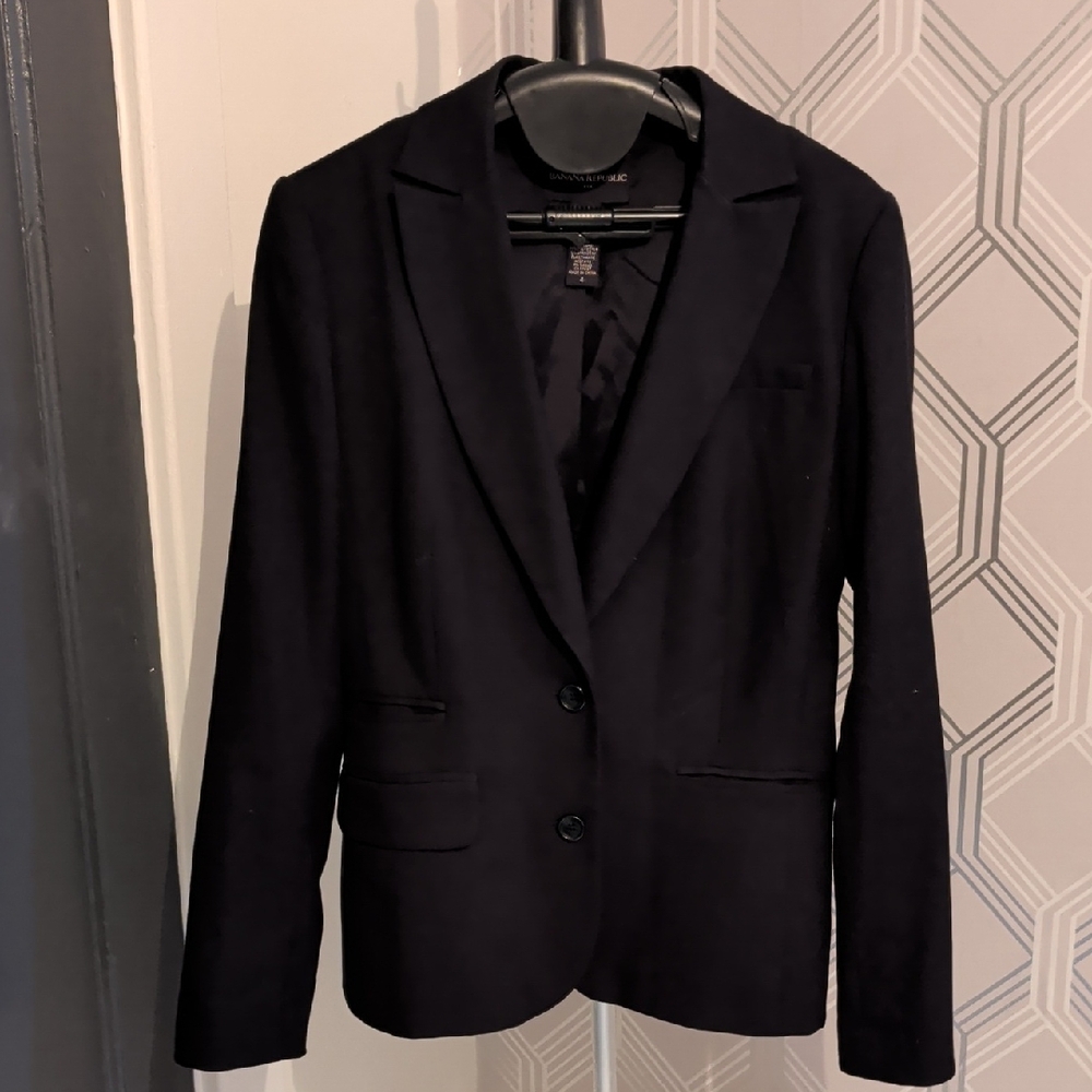 Banana Republic Classic Black Blazer